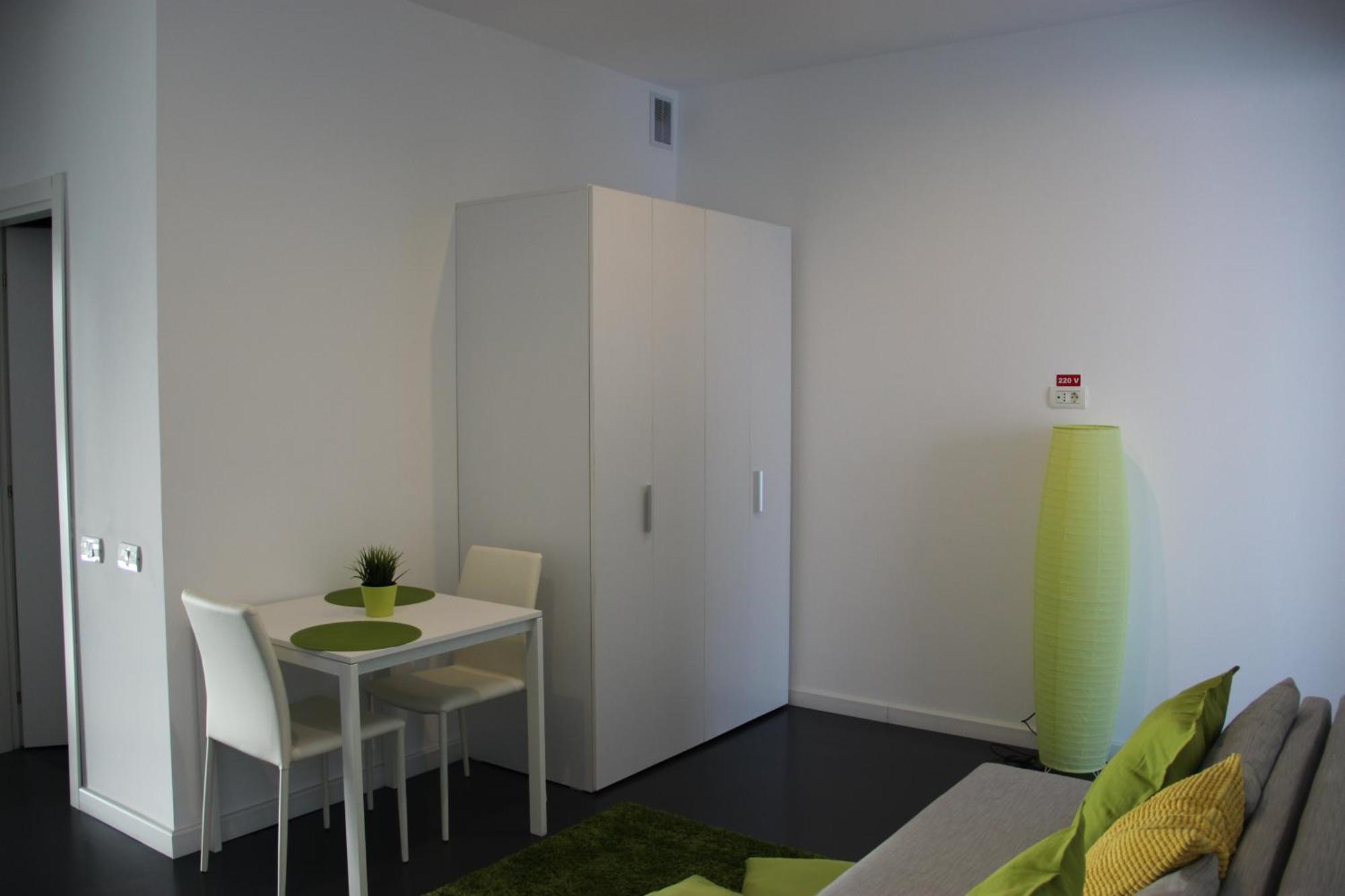 Living Aparthotel Bukarest Zimmer foto